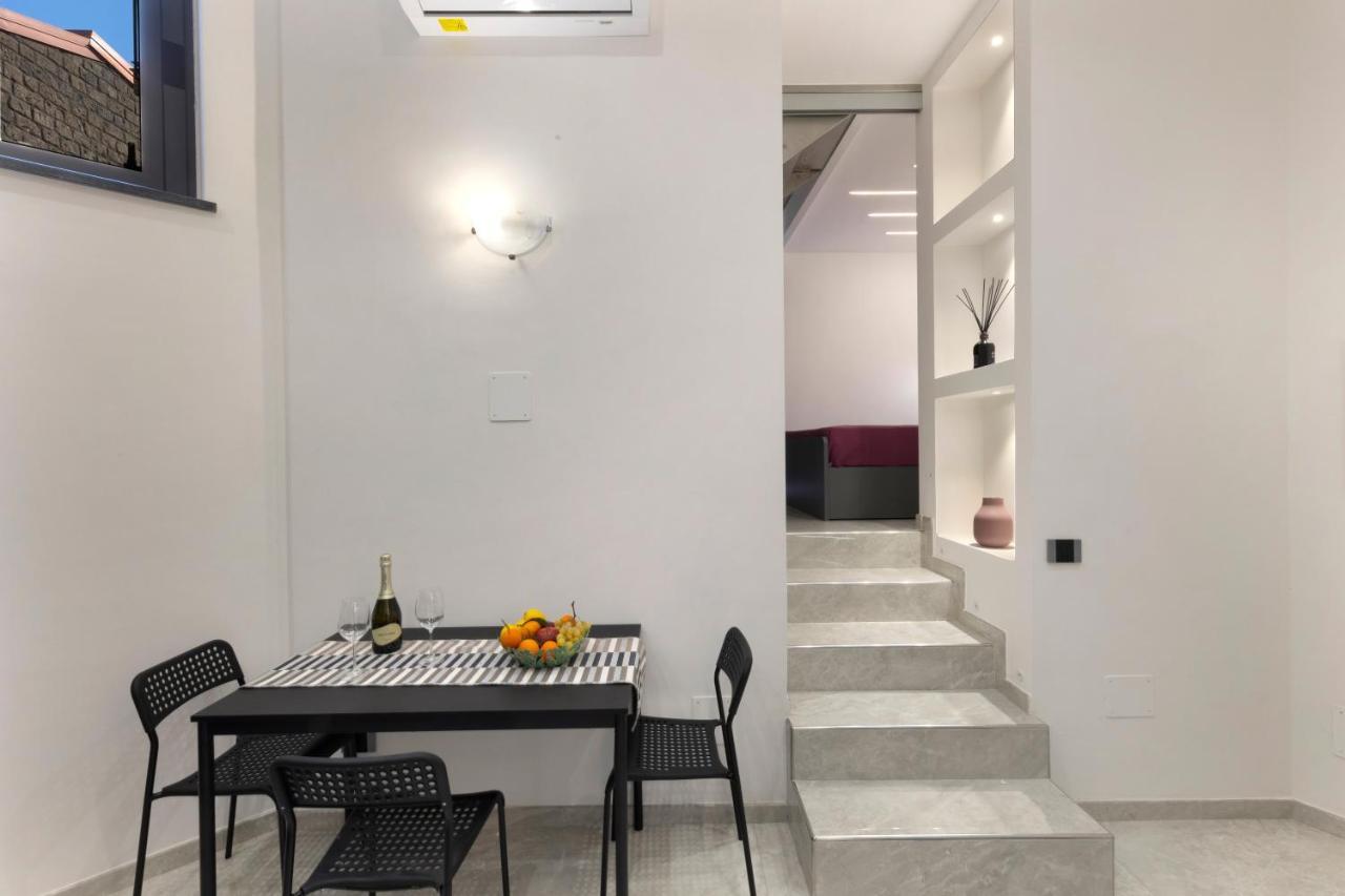 Casa Lucky Central Apartment Пьяно-ди-Сорренто Экстерьер фото